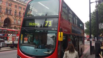 4G speed testing on a number 73 bus