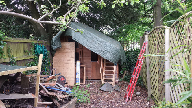 tarpaulin covering shed