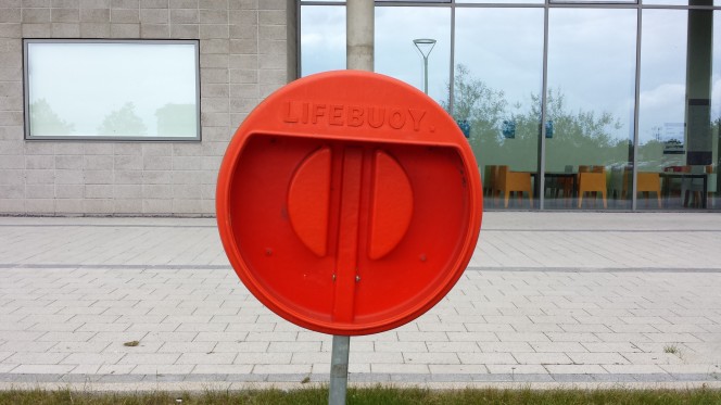 No lifebuoy in casing at Lincoln Uni
