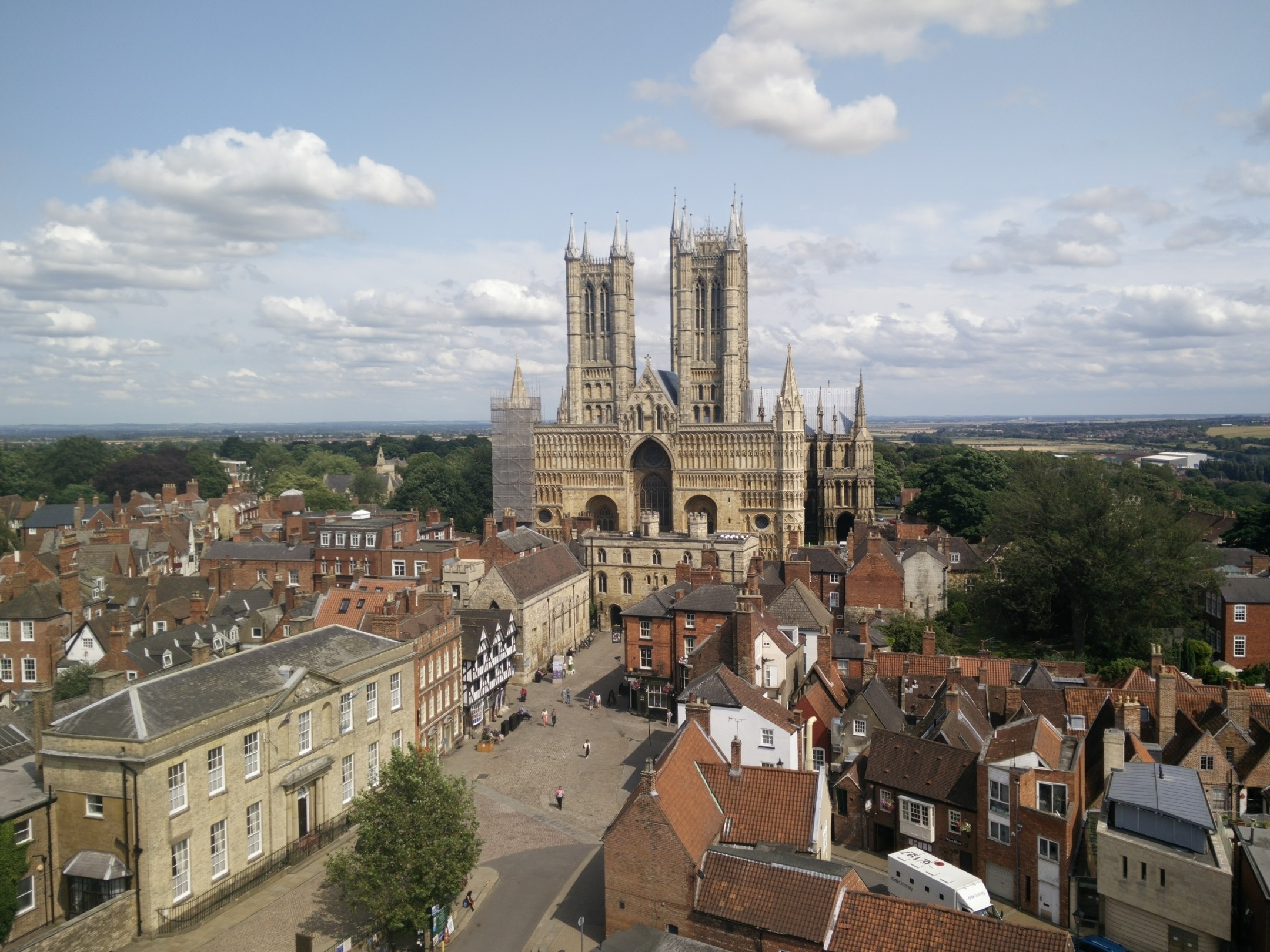 B4RL Lincoln Cathedral Lincolnshire broadband BT superfast broadband lincolnshire