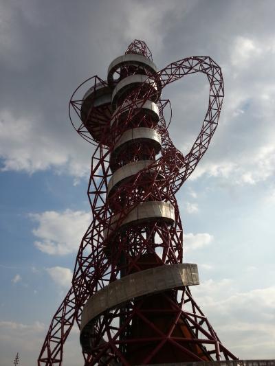 helter skelter or iconic olympic scultpure?